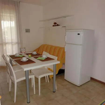 Welcoming Seaside Flat Ideal For 6 Guests * Bibione