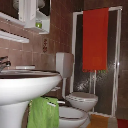 Daire Welcoming Seaside Flat Ideal For 5 Guests