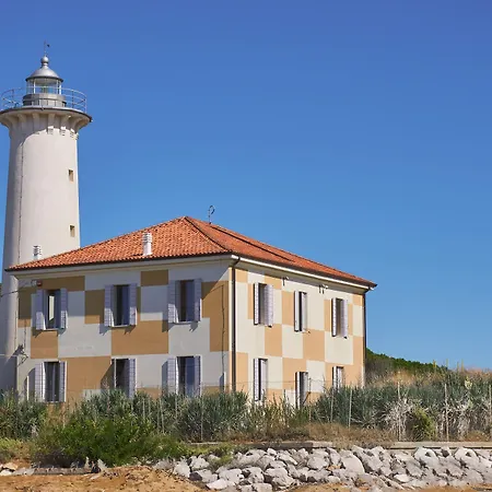 Welcoming Seaside Flat Ideal For 5 Guests Bibione