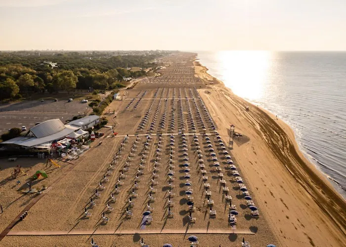 Welcoming Seaside Flat Ideal For 6 Guests * Bibione