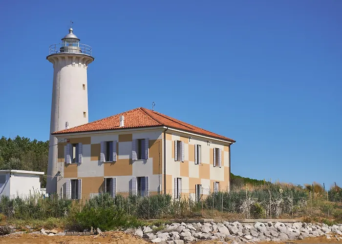 Welcoming Seaside Flat Ideal For 6 Guests Apartment *